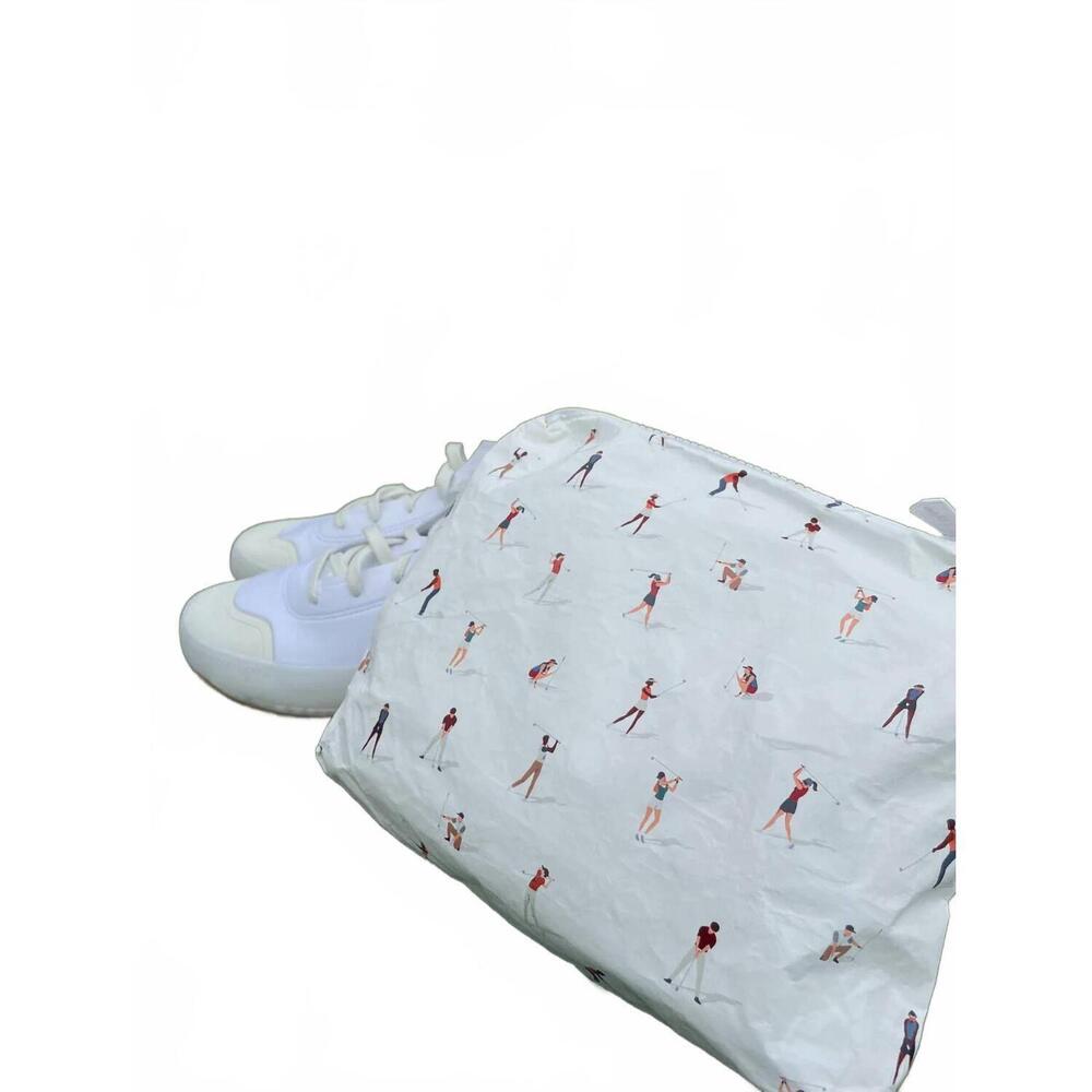 NEW HI LOVE TRAVEL women's zipper pouch in golfers on the green - Picture 5 of 5